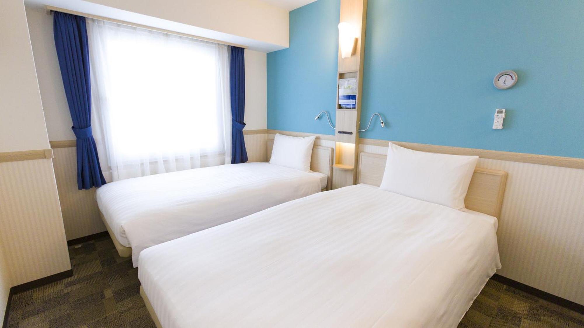 Toyoko Inn Nagareyama-Otakanomori Ekimae Szoba fotó